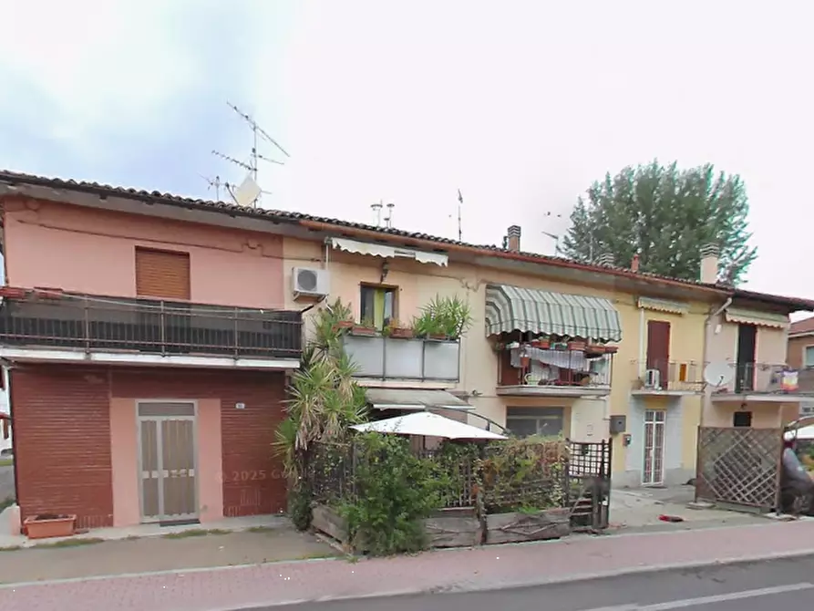Immagine 7 di Appartamento in vendita  in Via della Pace a Sala Bolognese