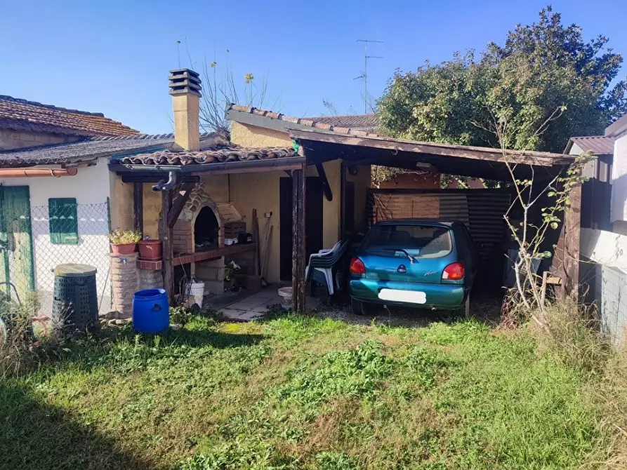 Immagine 3 di Appartamento in vendita  in Via Confine Inferiore a Molinella