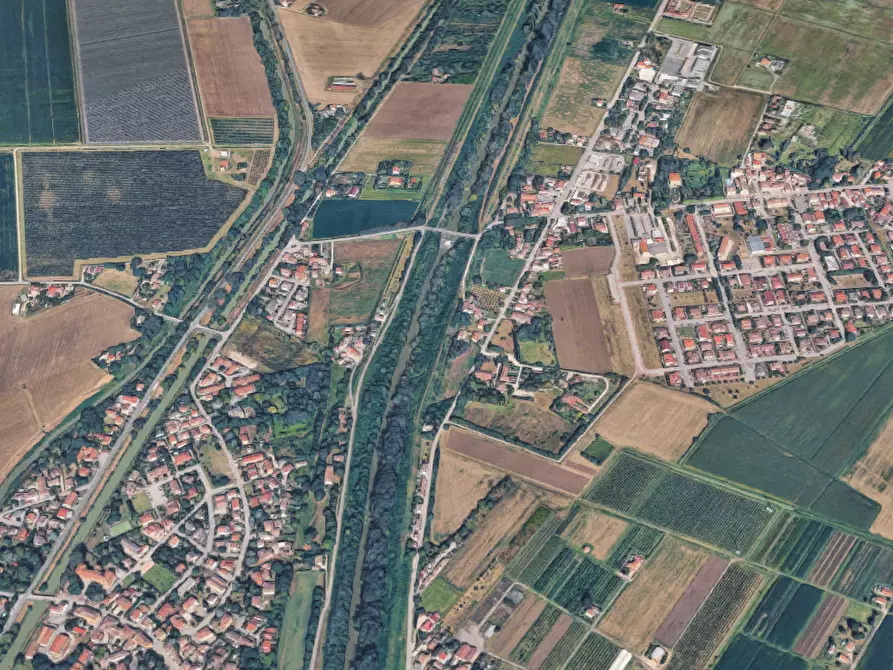Immagine 8 di Appartamento in vendita  in Via Confine Inferiore a Molinella