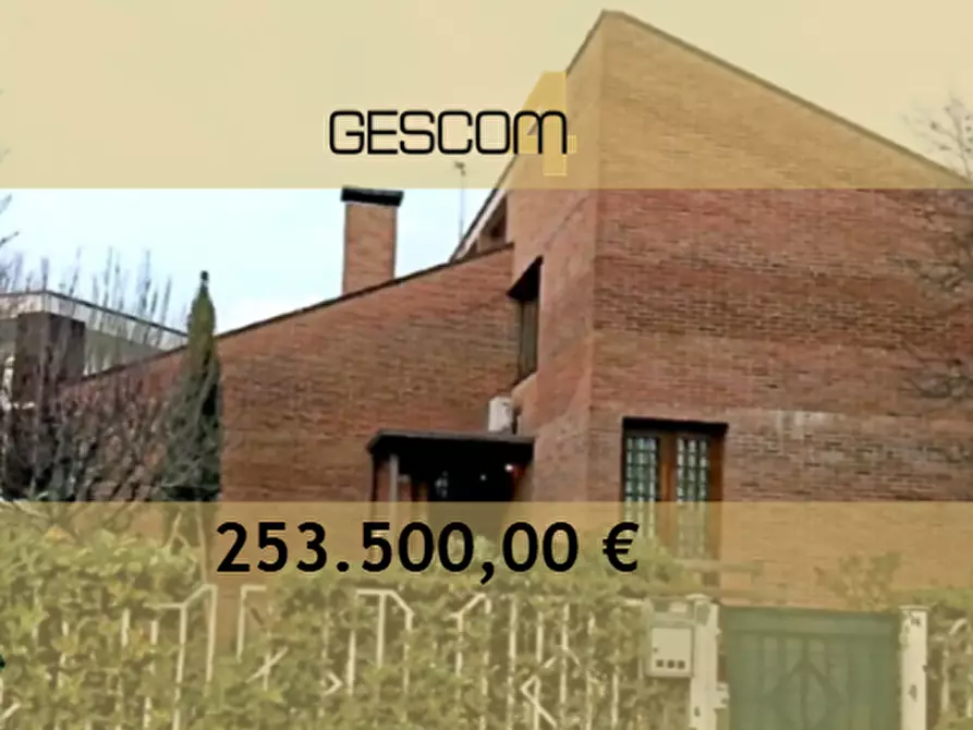 Immagine 1 di Casa indipendente in vendita  in Via Treviso a Rubano