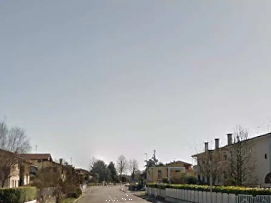 Immagine 10 di Casa indipendente in vendita  in Via Treviso a Rubano