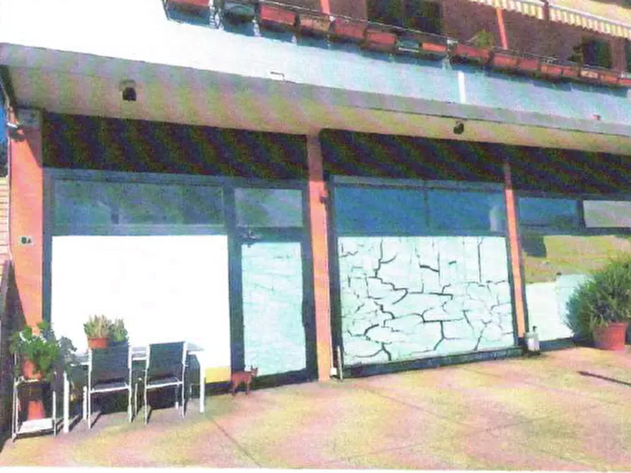 Immagine 2 di Laboratorio in vendita  in Piazza della Repubblica a Zevio