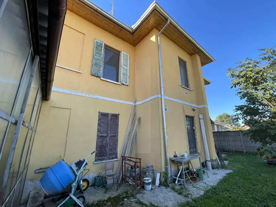 Immagine 9 di Villa in vendita  in Via Marconi a Magnago