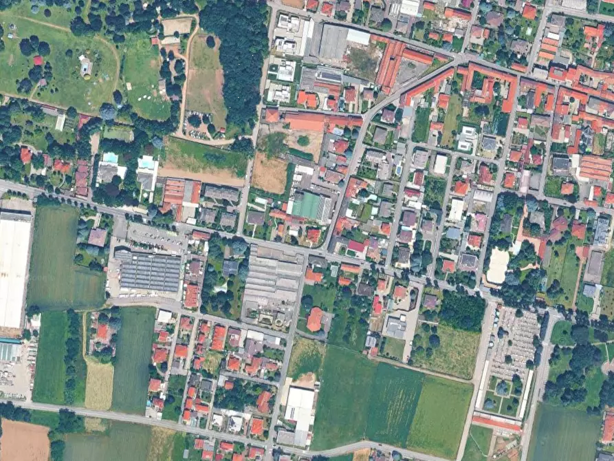 Immagine 24 di Villa in vendita  in Via Marconi a Magnago