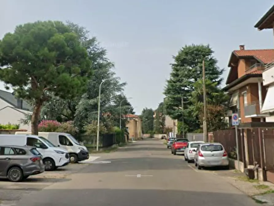 Immagine 16 di Appartamento in vendita  in Via Thaon de Revel a Parabiago