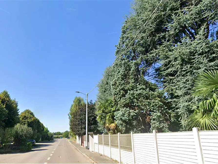 Immagine 13 di Appartamento in vendita  in Via Ragazzi del '99 a San Giorgio Su Legnano