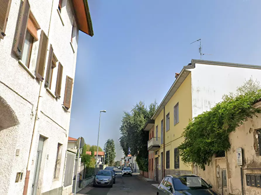 Immagine 10 di Appartamento in vendita  in Via Nazario Sauro a Busto Garolfo