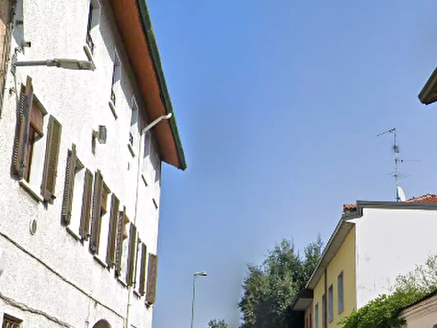 Immagine 15 di Appartamento in vendita  in Via Nazario Sauro a Busto Garolfo
