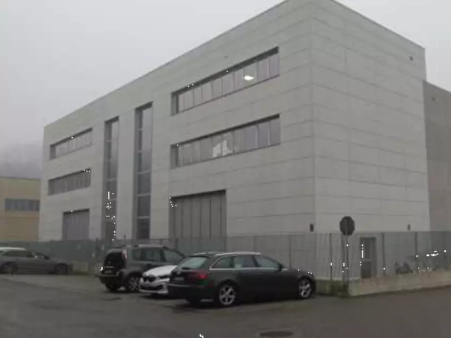 Immagine 7 di Capannone industriale in vendita  in Via A. Parravicini a Albavilla