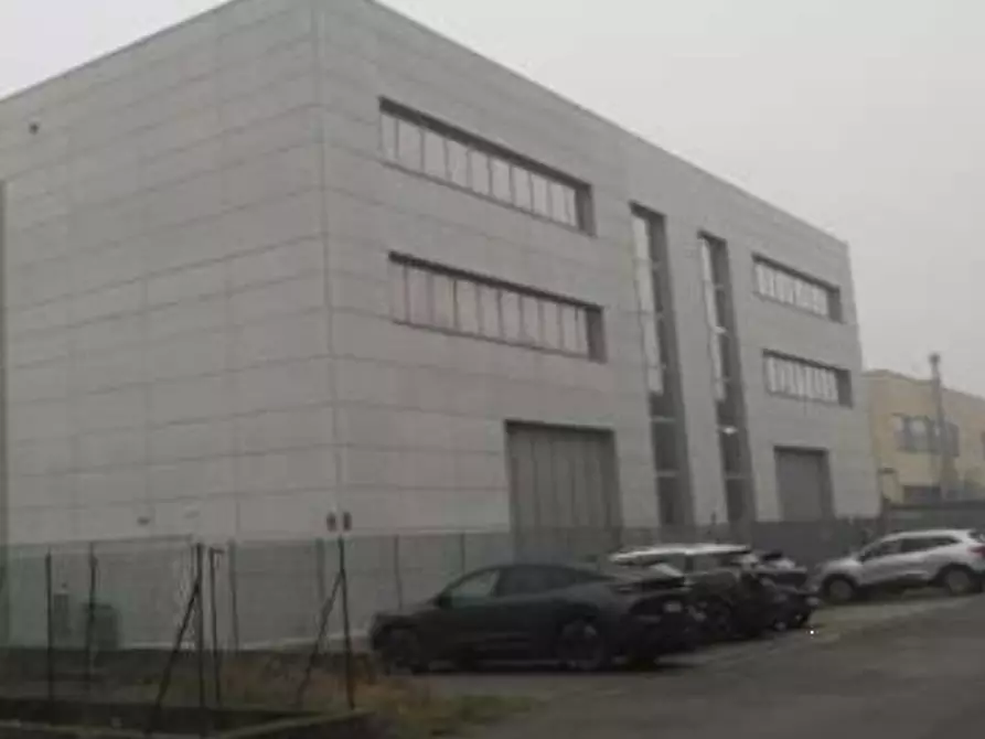 Immagine 8 di Capannone industriale in vendita  in Via A. Parravicini a Albavilla