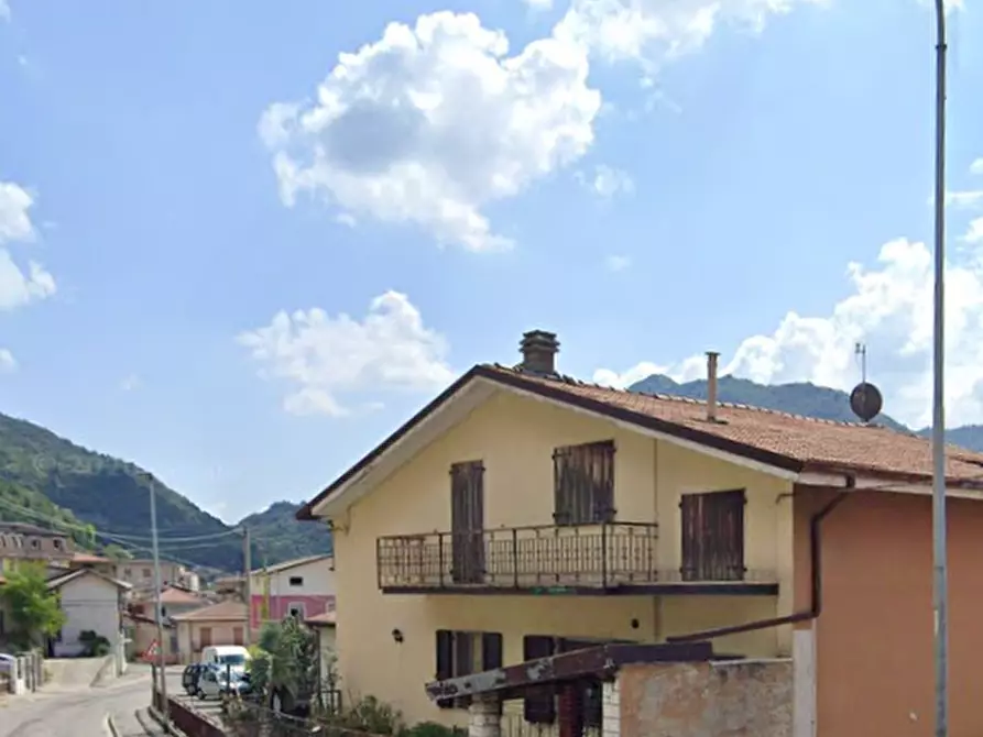 Immagine 9 di Porzione di casa in vendita  in Via Valmezzana a Lumezzane