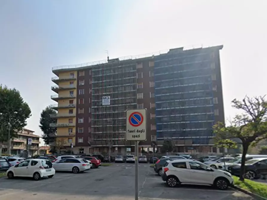 Immagine 8 di Appartamento in vendita  in via Vittorio Veneto a Melegnano