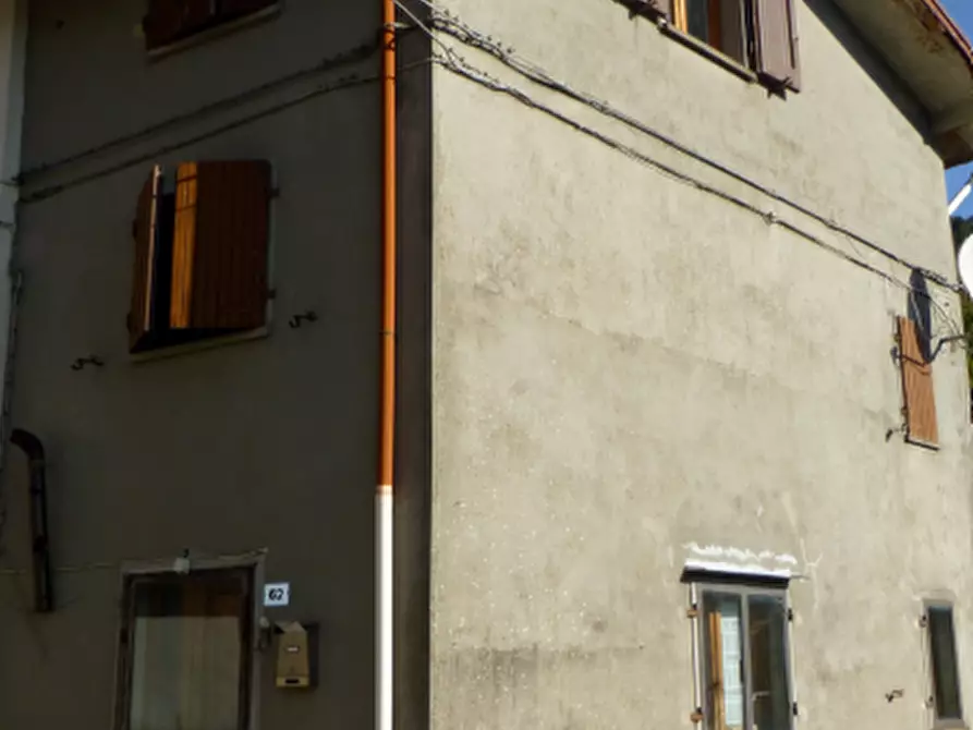 Immagine 3 di Porzione di casa in vendita  in via Bagucci a Castiglione Dei Pepoli