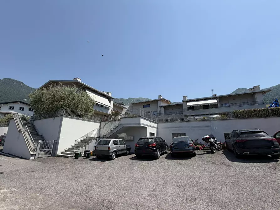 Immagine 7 di Appartamento in vendita  in Via Conche a Sale Marasino
