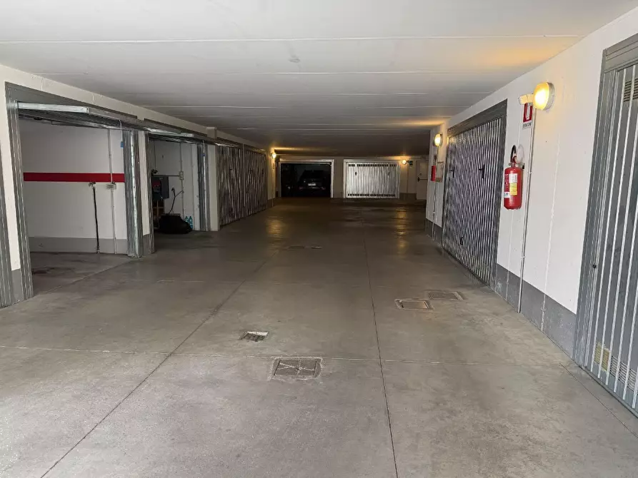 Immagine 10 di Appartamento in vendita  in Via Conche a Sale Marasino