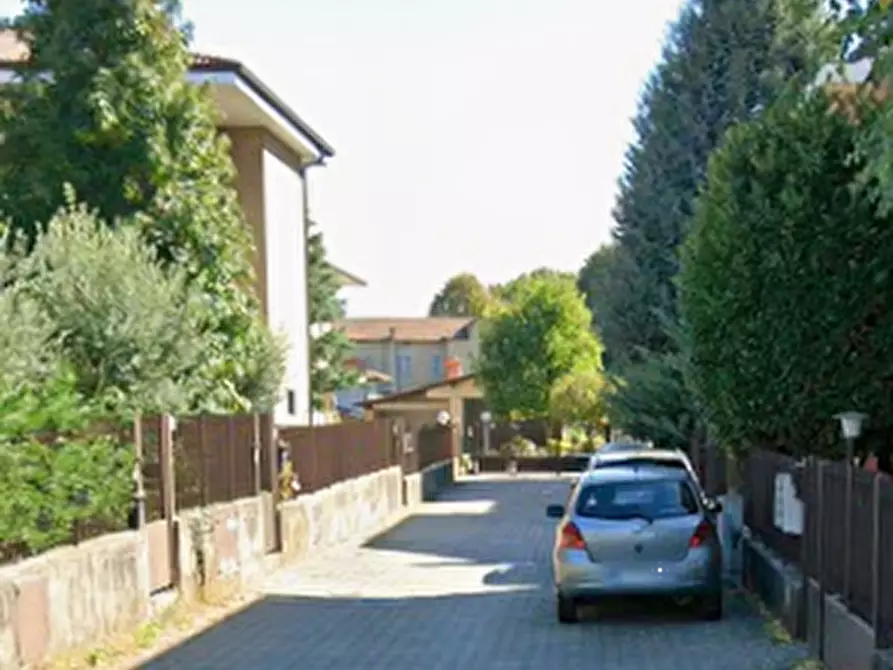 Immagine 9 di Terreno agricolo in vendita  in Via Sant'Elena a Robbiate