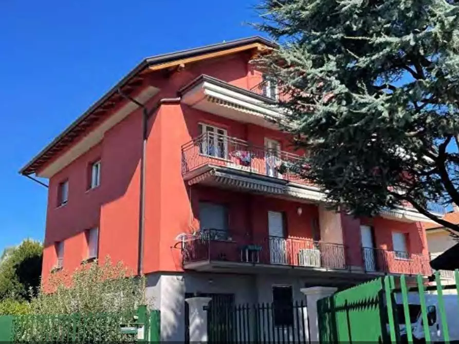 Immagine 2 di Appartamento in vendita  in Vicolo delle Rose a Robbiate