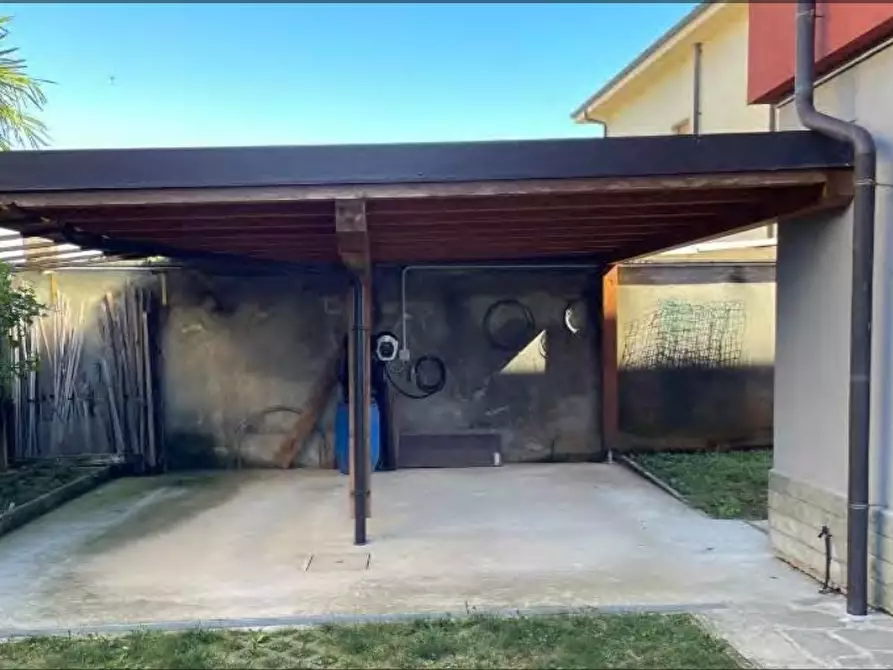 Immagine 4 di Appartamento in vendita  in Vicolo delle Rose a Robbiate