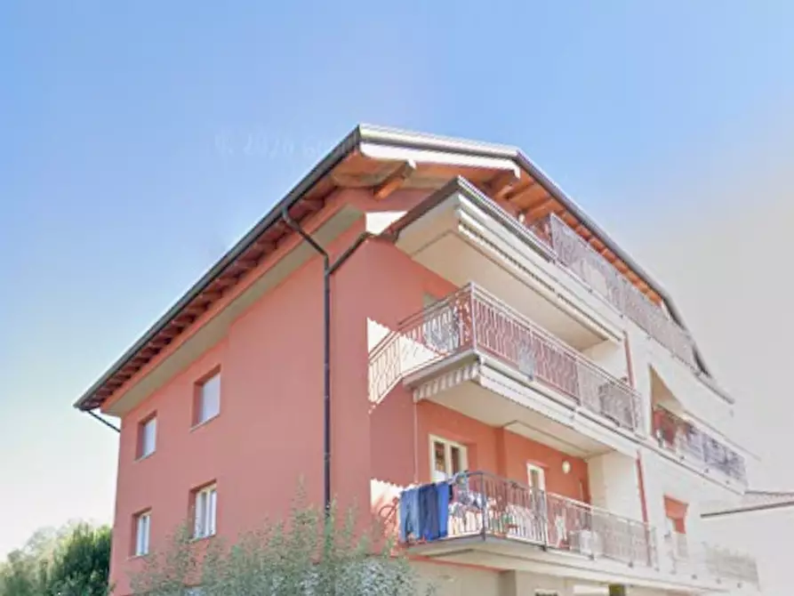 Immagine 9 di Appartamento in vendita  in Vicolo delle Rose a Robbiate