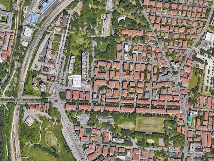 Immagine 8 di Garage in vendita  in via Piero Gobetti a Bologna