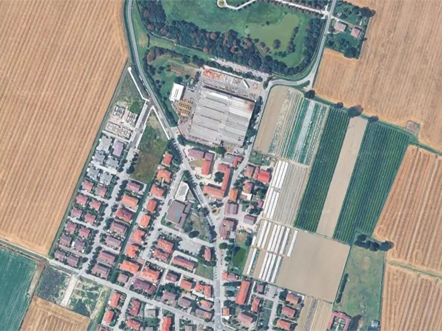 Immagine 10 di Terreno edificabile in vendita  in via rodari a Castello D'argile