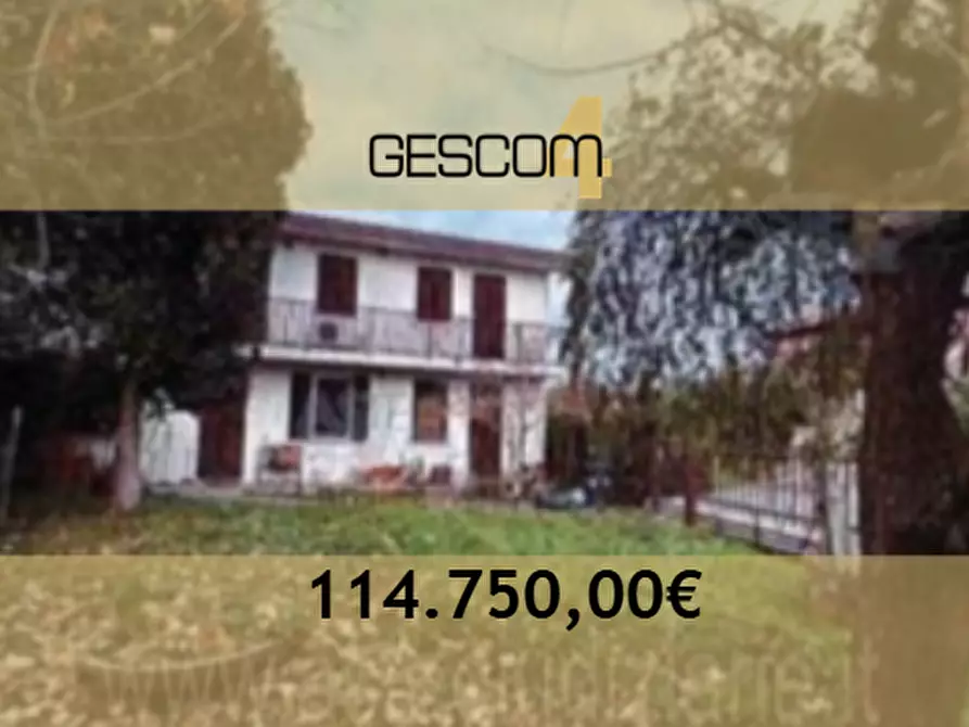 Immagine 1 di Casa indipendente in vendita  in Via sabbioni a Padova