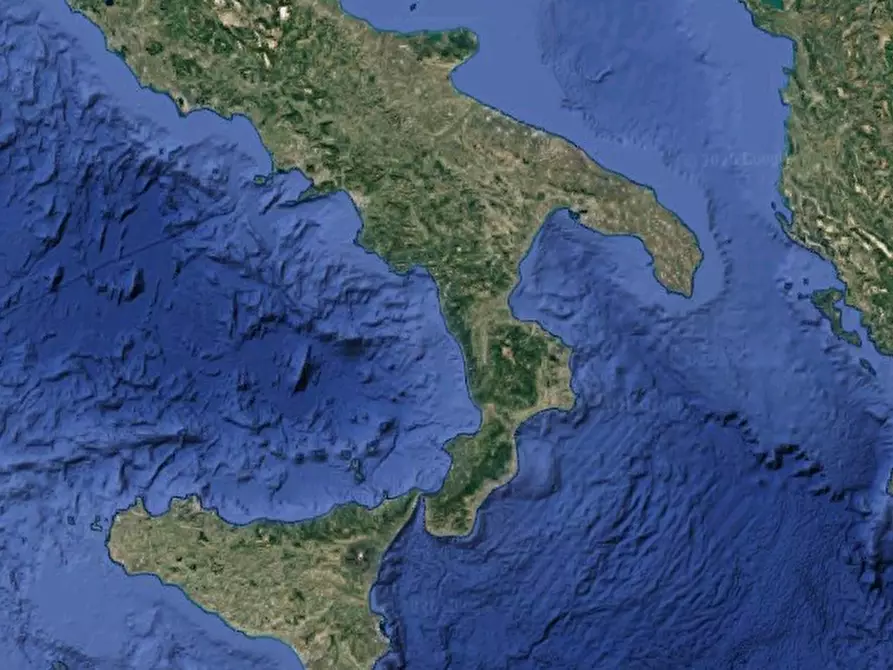 Immagine 10 di Casa indipendente in vendita  in C.DA Agnone Marina a Augusta