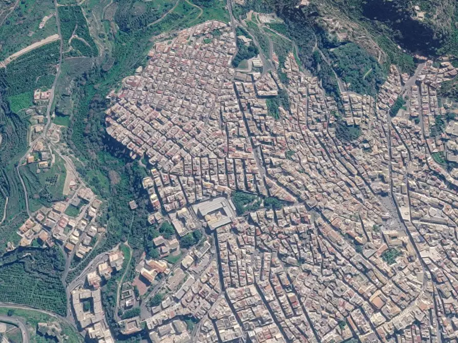 Immagine 9 di Casa indipendente in vendita  in Via Santa Croce a Lentini