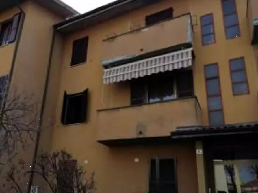 Immagine 3 di Appartamento in vendita  in Via Chiesa a Pozzo D'adda
