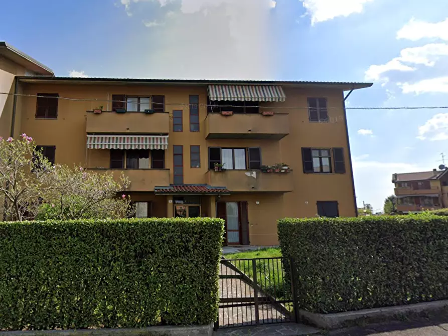 Immagine 6 di Appartamento in vendita  in Via Chiesa a Pozzo D'adda