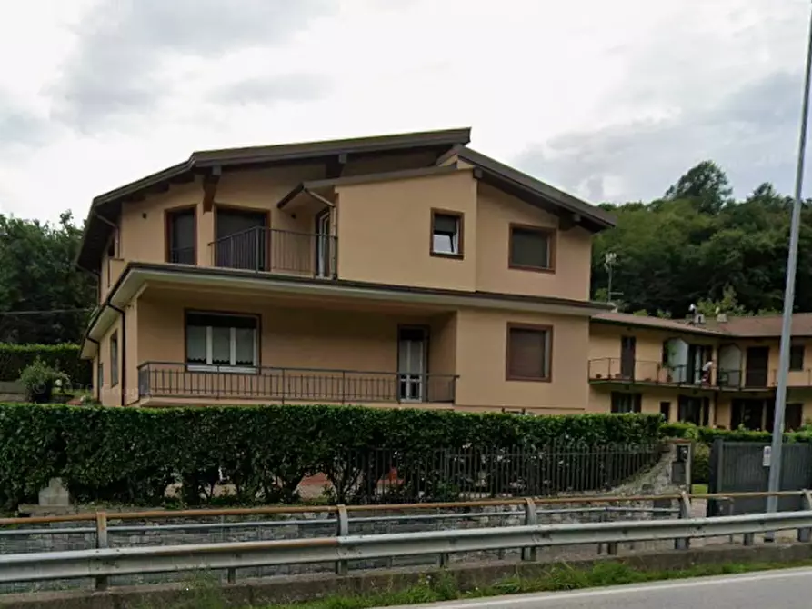 Immagine 5 di Appartamento in vendita  in Via Lambro a Castelmarte
