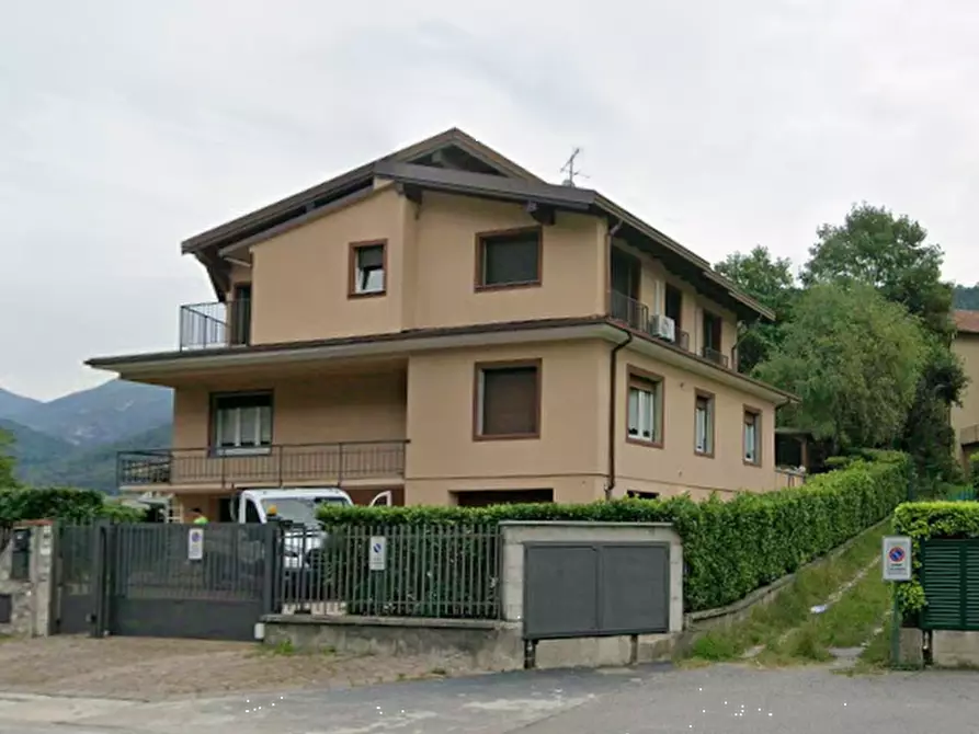 Immagine 7 di Appartamento in vendita  in Via Lambro a Castelmarte