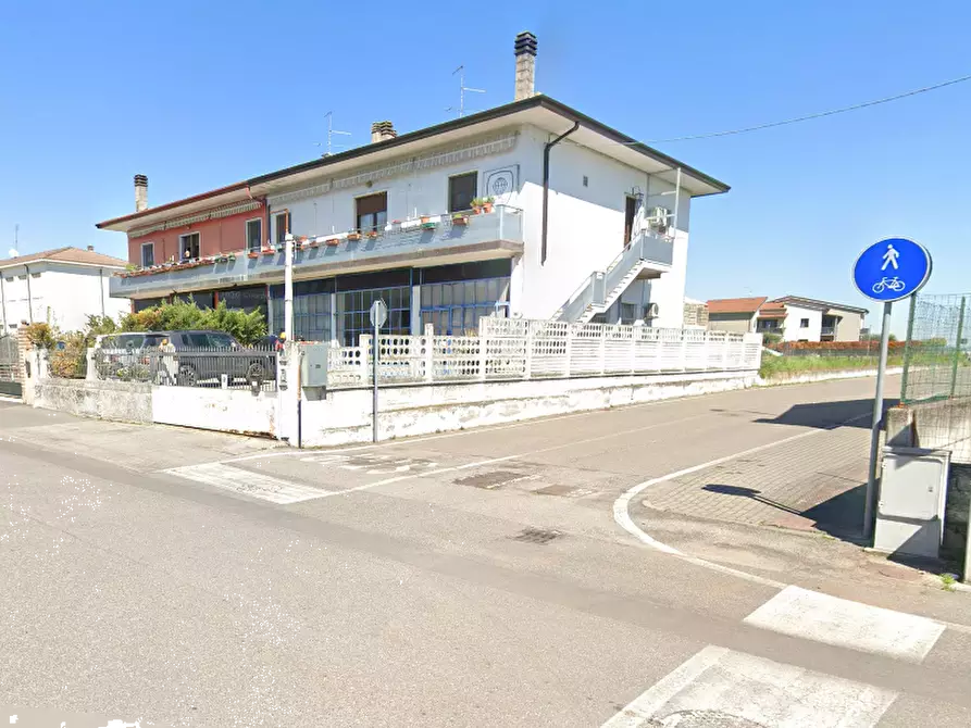 Immagine 14 di Appartamento in vendita  in Piazza della Repubblica a Zevio