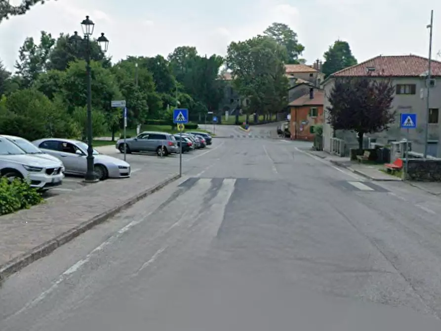 Immagine 6 di Magazzino in vendita  in Viale degli Alpini a Refrontolo