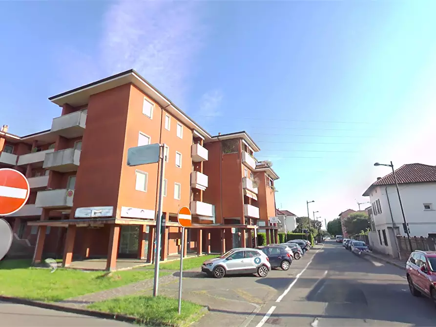 Immagine 6 di Appartamento in vendita  in Via Giuseppe Mazzini a Trezzo Sull'adda