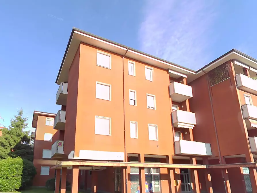 Immagine 7 di Appartamento in vendita  in Via Giuseppe Mazzini a Trezzo Sull'adda