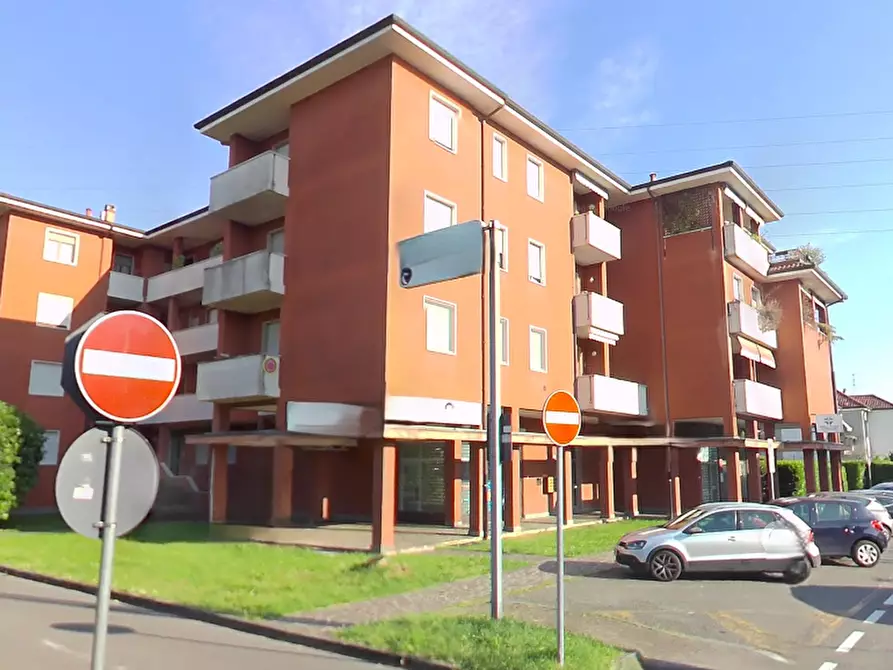 Immagine 8 di Appartamento in vendita  in Via Giuseppe Mazzini a Trezzo Sull'adda
