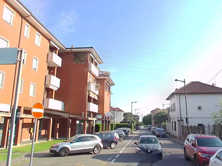 Immagine 9 di Appartamento in vendita  in Via Giuseppe Mazzini a Trezzo Sull'adda