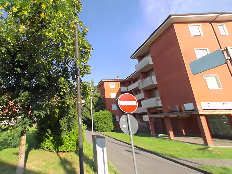 Immagine 13 di Appartamento in vendita  in Via Giuseppe Mazzini a Trezzo Sull'adda