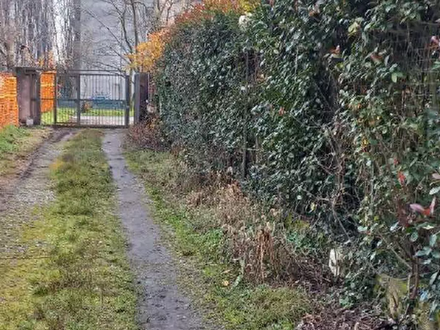 Immagine 10 di Appartamento in vendita  in Via Budrio a Milano
