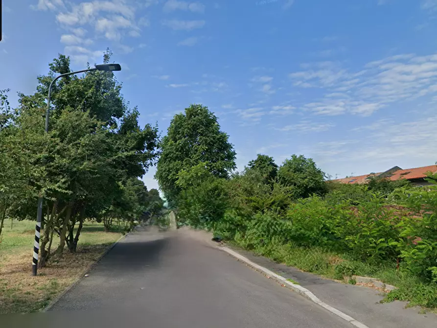 Immagine 15 di Appartamento in vendita  in Via Budrio a Milano