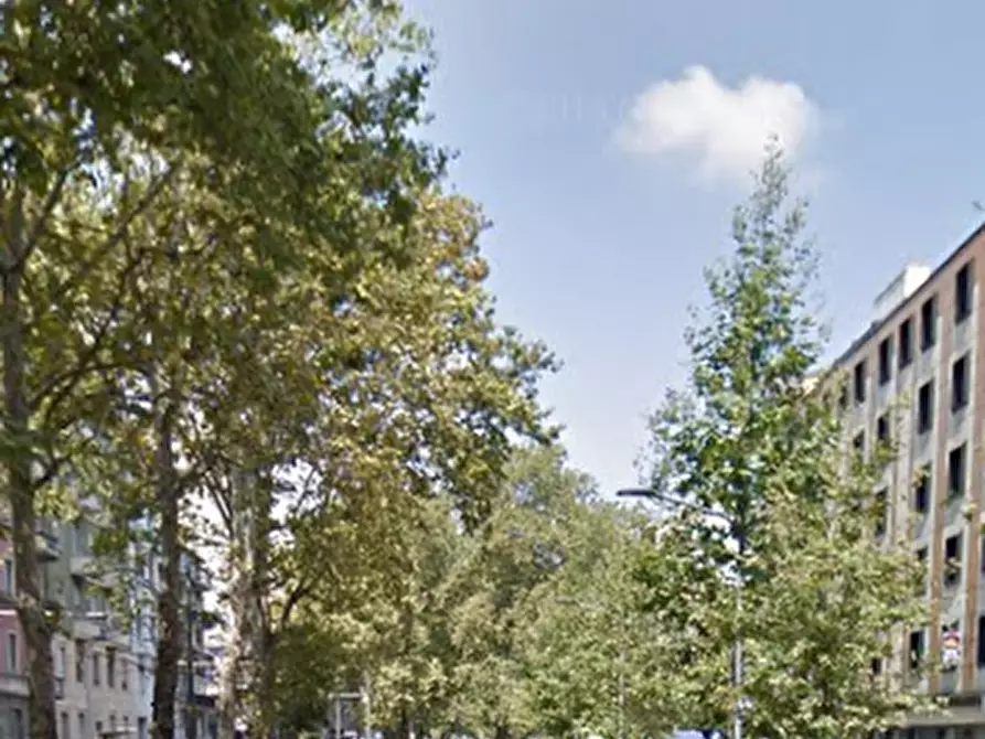 Immagine 5 di Appartamento in vendita  in Viale Certosa a Milano