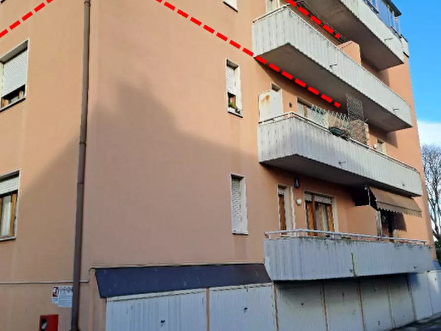 Immagine 3 di Appartamento in vendita  in Via Cavalleggeri a Treviso