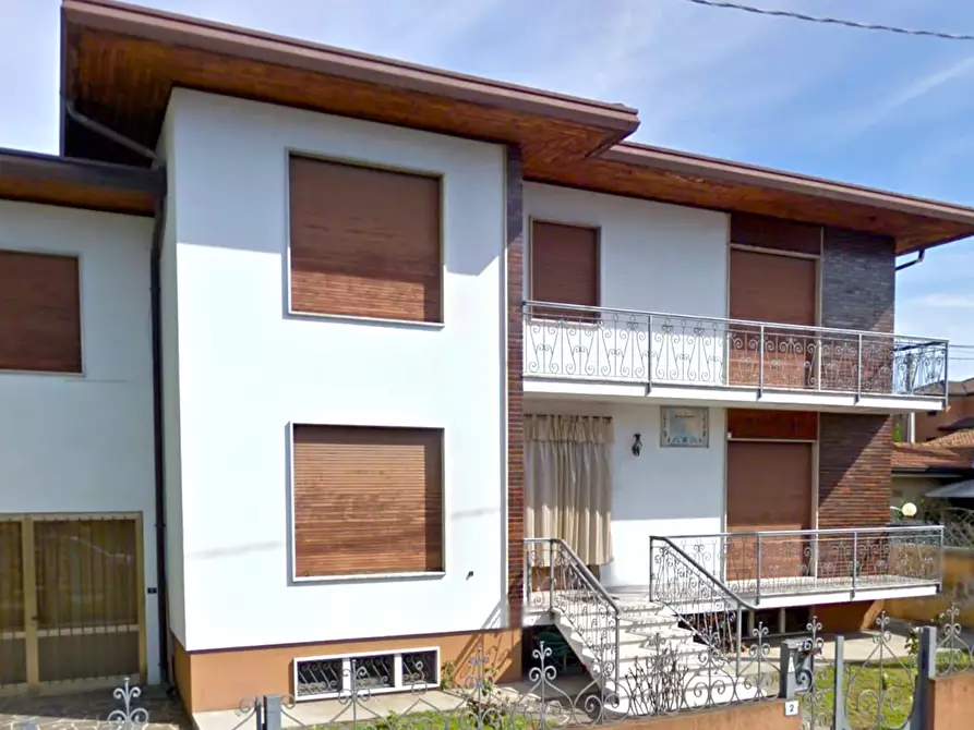 Immagine 12 di Casa indipendente in vendita  in Via A. Mantegna a Tombolo