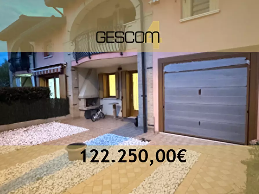 Immagine 1 di Porzione di casa in vendita  in Via San Biagio a Codevigo