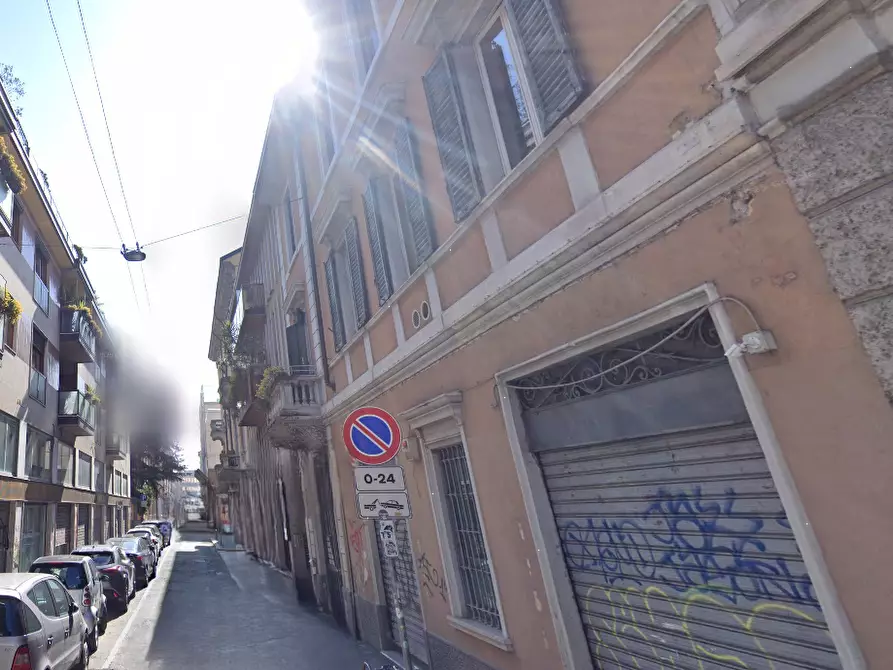 Immagine 4 di Appartamento in vendita  in Via Pasteur Luigi a Milano