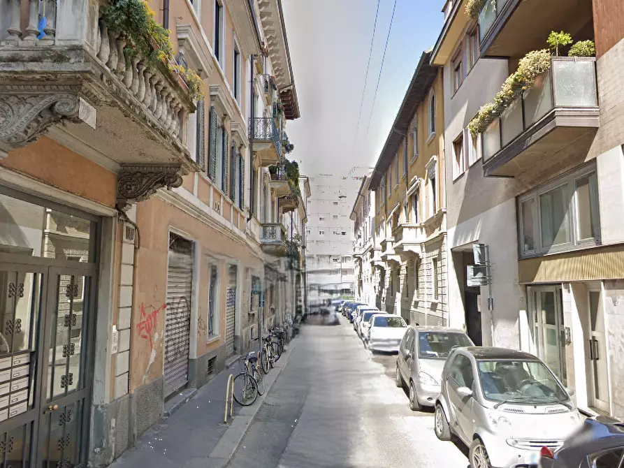 Immagine 14 di Appartamento in vendita  in Via Pasteur Luigi a Milano