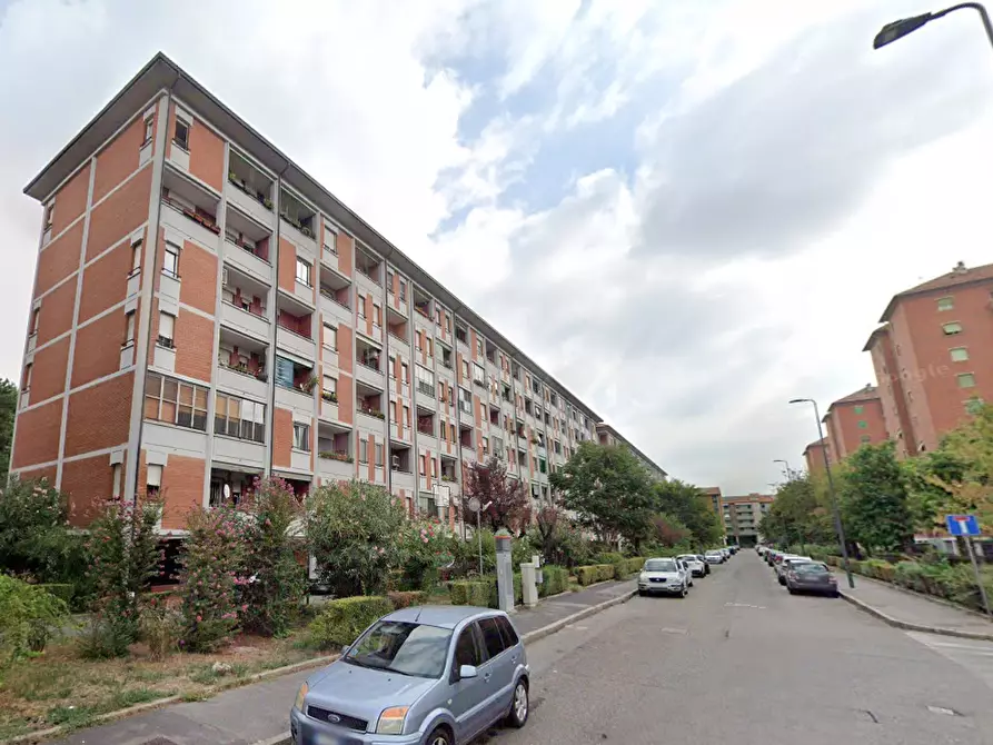 Immagine 21 di Appartamento in vendita  in Via Longarone a Milano