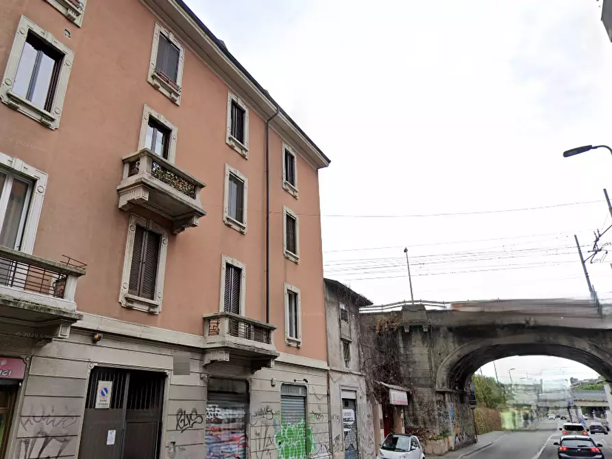Immagine 4 di Appartamento in vendita  in Via Emilio de Marchi a Milano