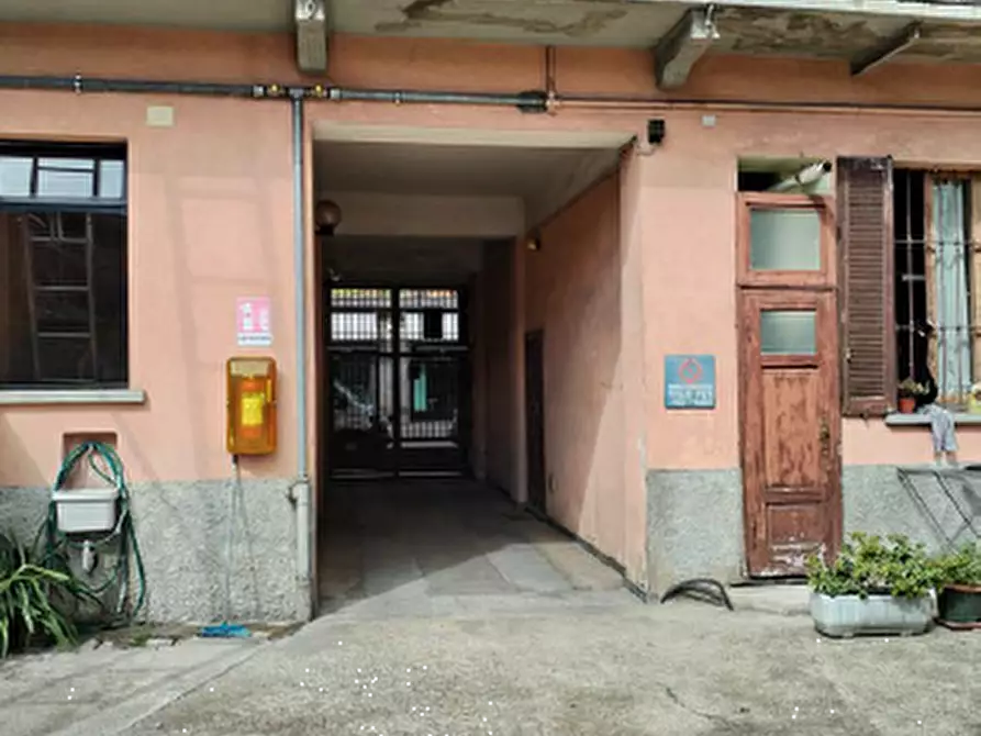 Immagine 15 di Appartamento in vendita  in Via Emilio de Marchi a Milano